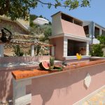 house-for-rent-vela-luka-paradise-grill-courtyard-03